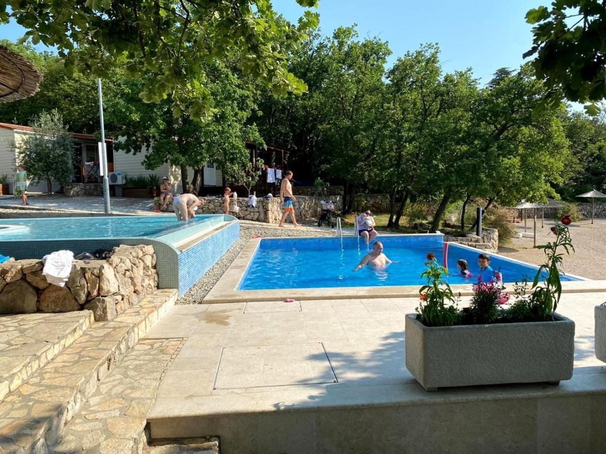 Krk Mobile Homes Klimno Dış mekan fotoğraf