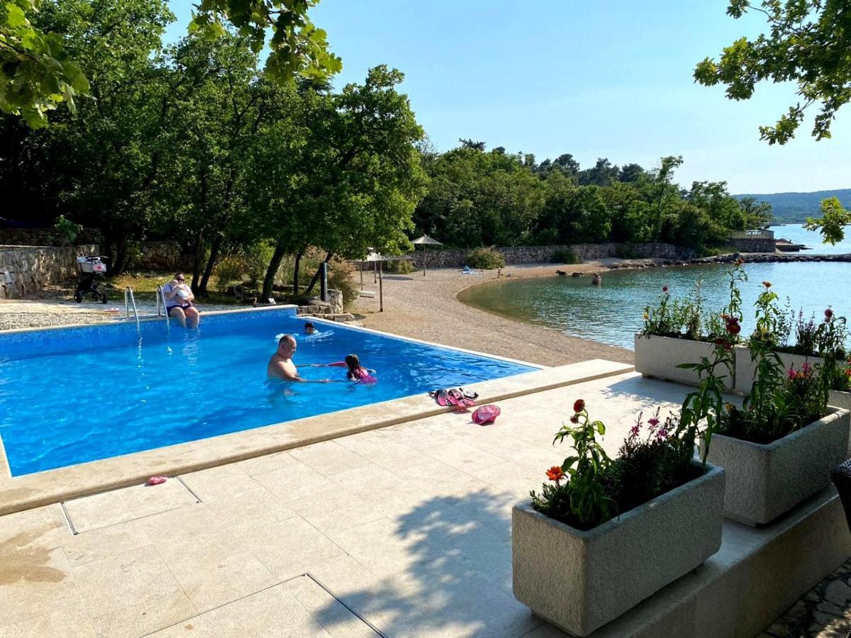 Krk Mobile Homes Klimno Dış mekan fotoğraf