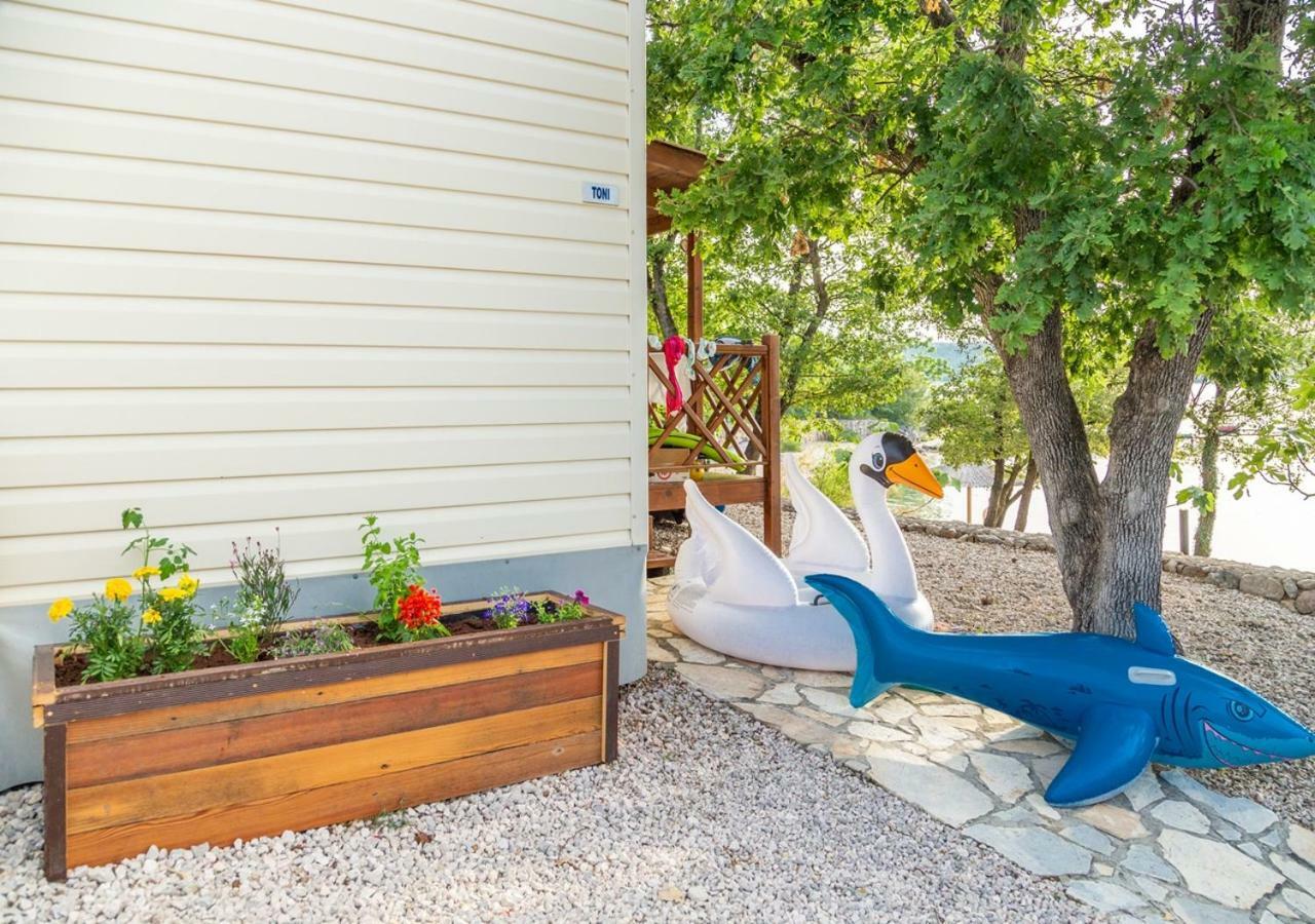 Krk Mobile Homes Klimno Dış mekan fotoğraf