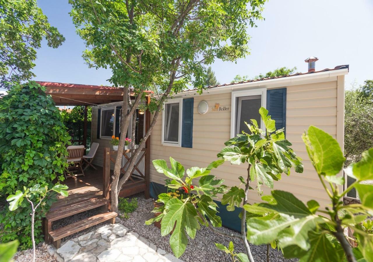Krk Mobile Homes Klimno Dış mekan fotoğraf